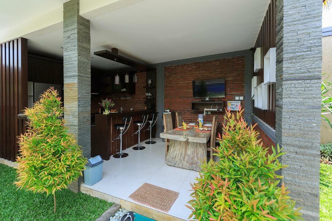 Villa Twin Lovina Εξωτερικό φωτογραφία
