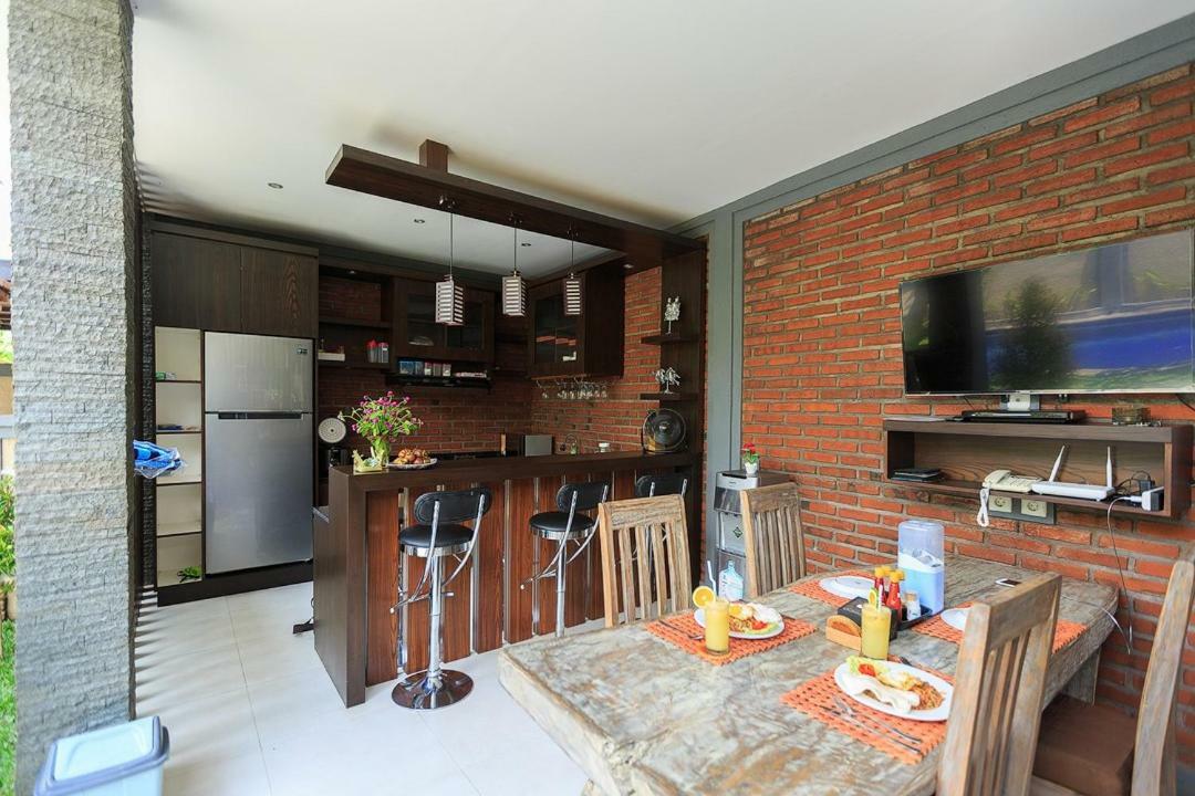 Villa Twin Lovina Εξωτερικό φωτογραφία
